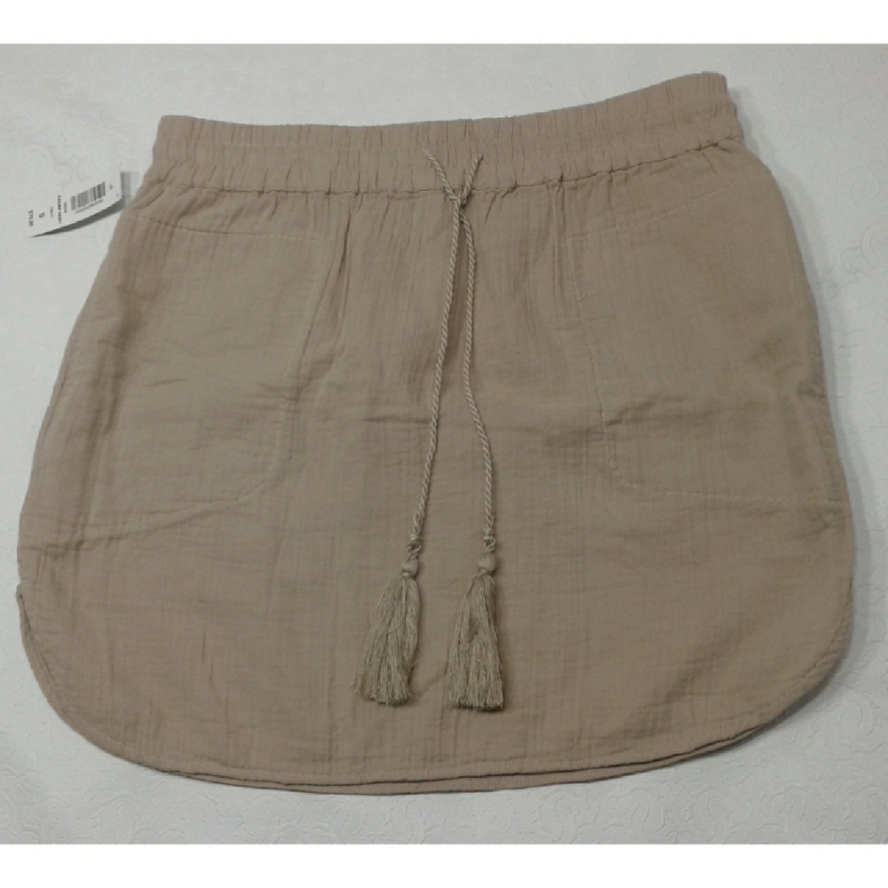 NEW Community pull on skirt Kaky color size S